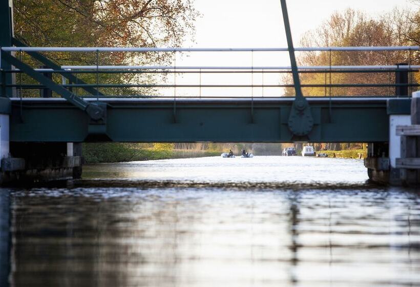 펜션 Uitgerust Voor Zaken