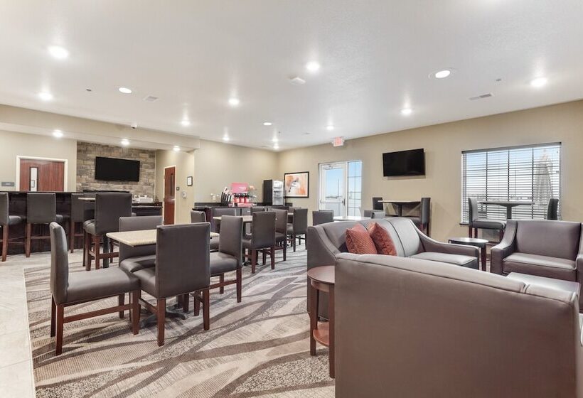 Cobblestone Hotel & Suites   Cozad