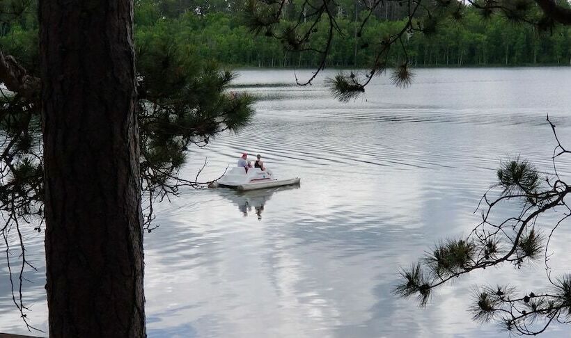 Evergreen Bay Resort