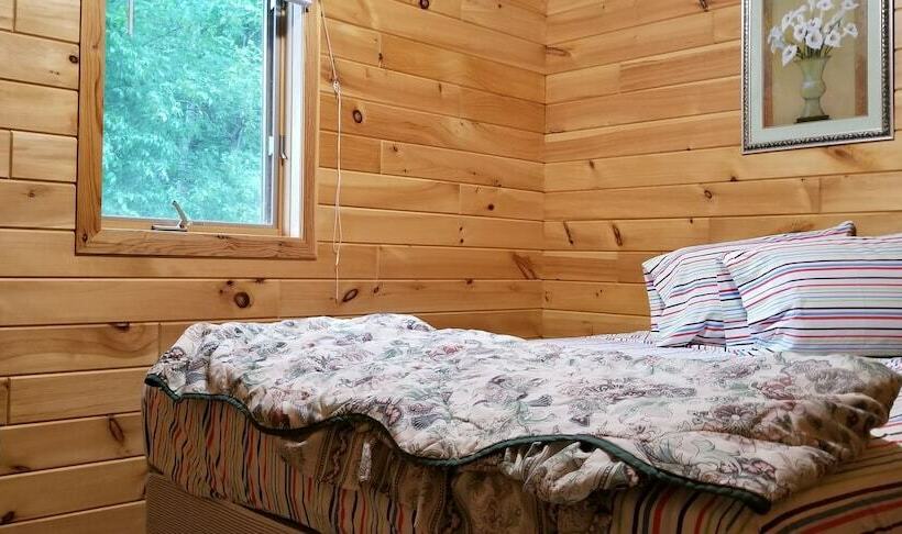 Evergreen Bay Resort