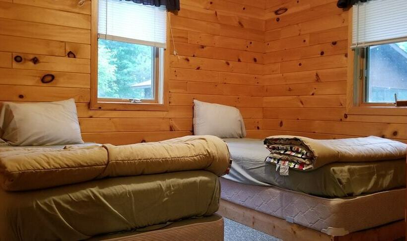 Evergreen Bay Resort