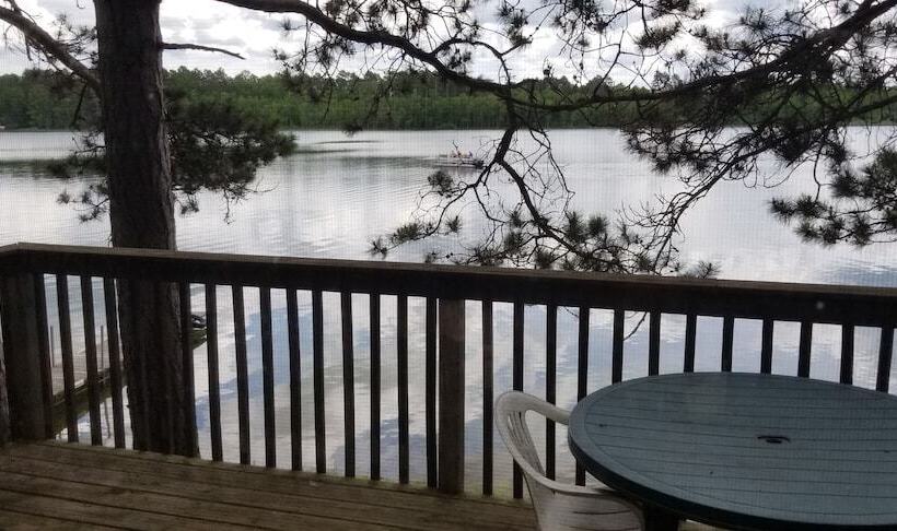 Evergreen Bay Resort