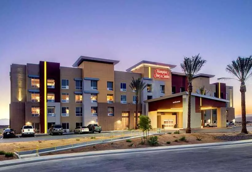 هتل Hampton Inn & Suites Indio