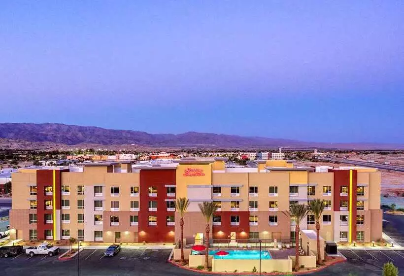 هتل Hampton Inn & Suites Indio