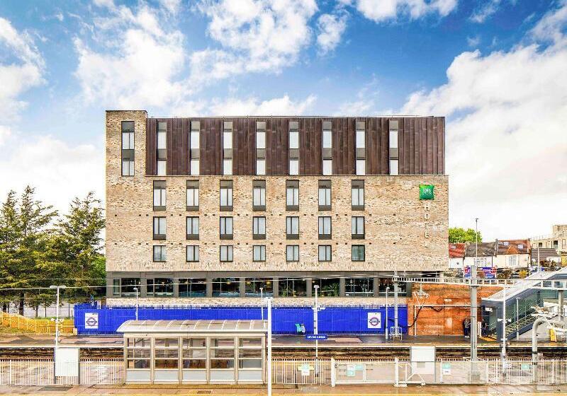 فندق Ibis Styles London Seven Kings