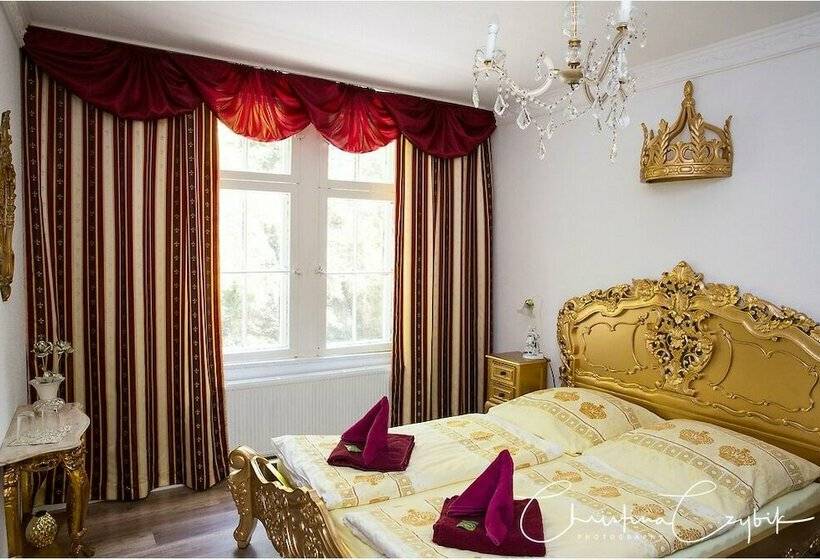 هتل Koenigreich Romkerhall