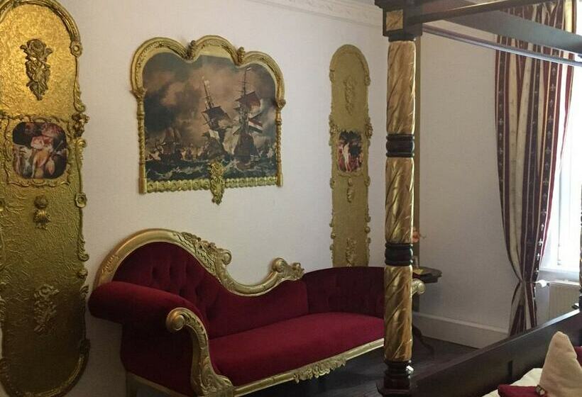 هتل Koenigreich Romkerhall