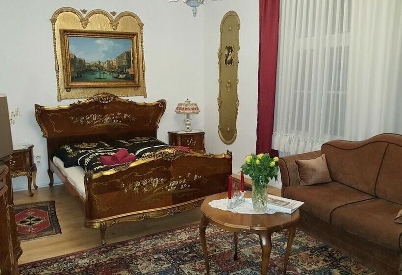 هتل Koenigreich Romkerhall