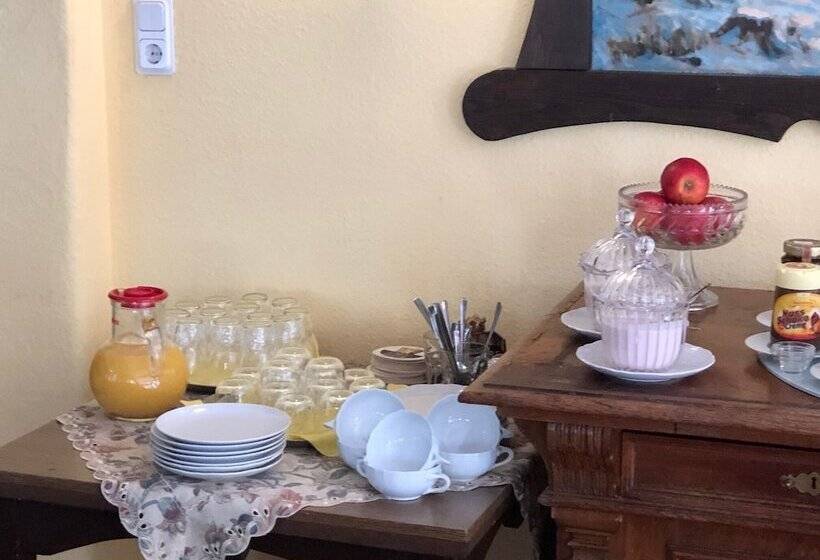 هتل Koenigreich Romkerhall