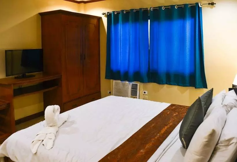 ホテル Subic Waterfront Resort And