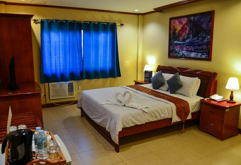 Hotel Subic Waterfront Resort And