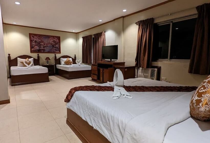 Hotel Subic Waterfront Resort And