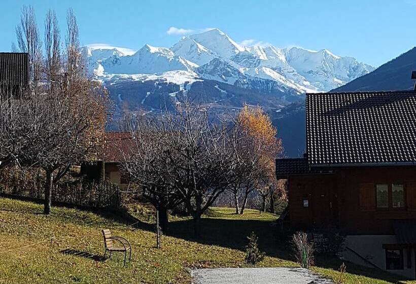 پانسیون Chalet Le Paradou