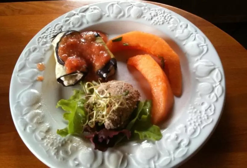 Majatalo Chalet Le Paradou