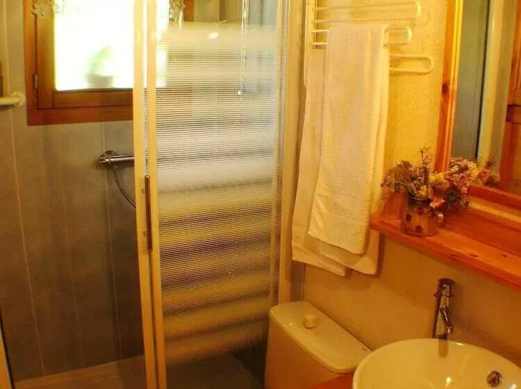 Majatalo Chalet Le Paradou