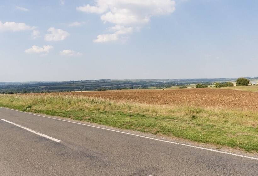 Stunning 2 Bed Cottage In Fordwells