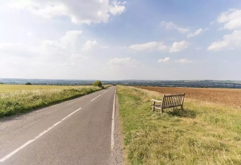 Stunning 2 Bed Cottage In Fordwells