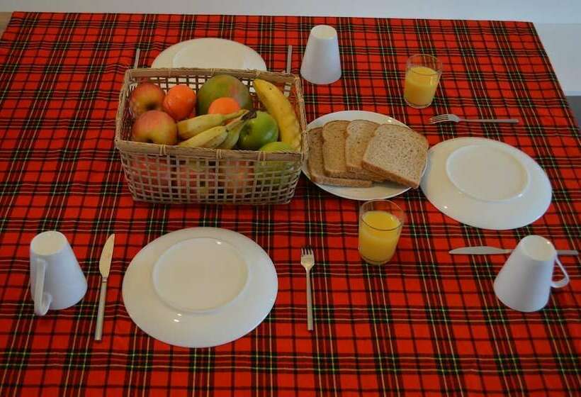 African Wagtail Hostel