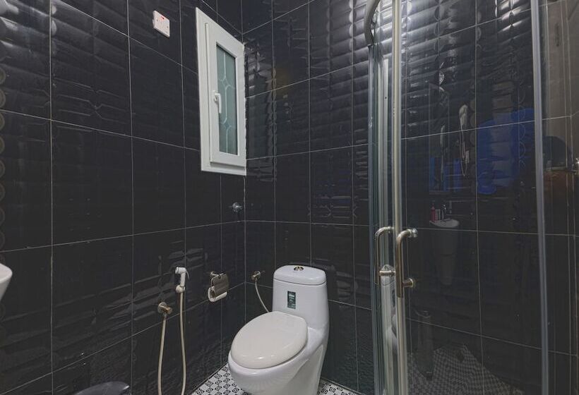 Palette Muscat Al Bayrahaa