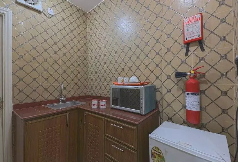 Palette Muscat Al Bayrahaa