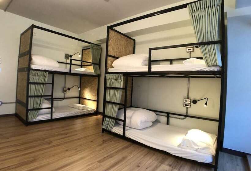 Annie S House Taipei   Hostel