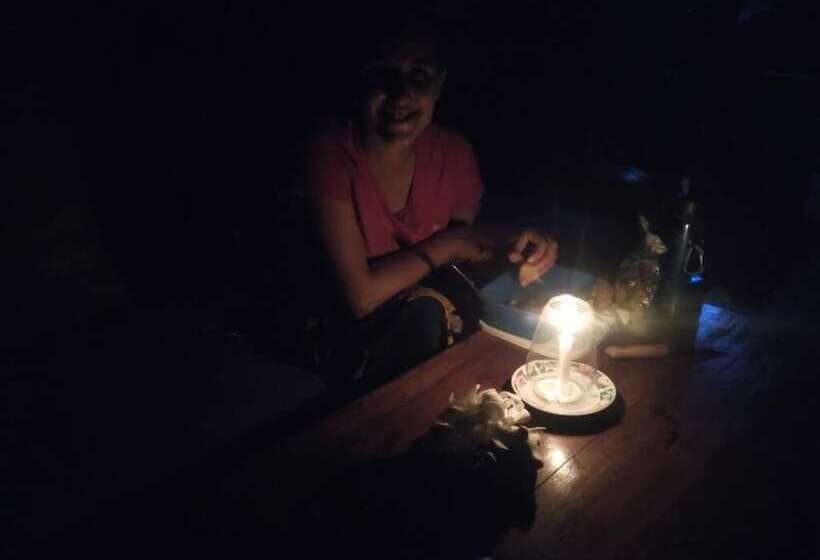 تختخواب و صبحانه Mangrove Beach Bungalows