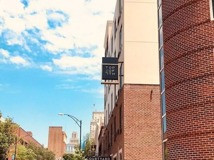 Hotelli Courtyard Winston Salem Downtown