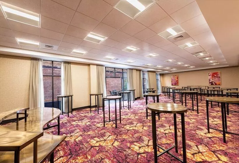 Hotelli Courtyard Winston Salem Downtown