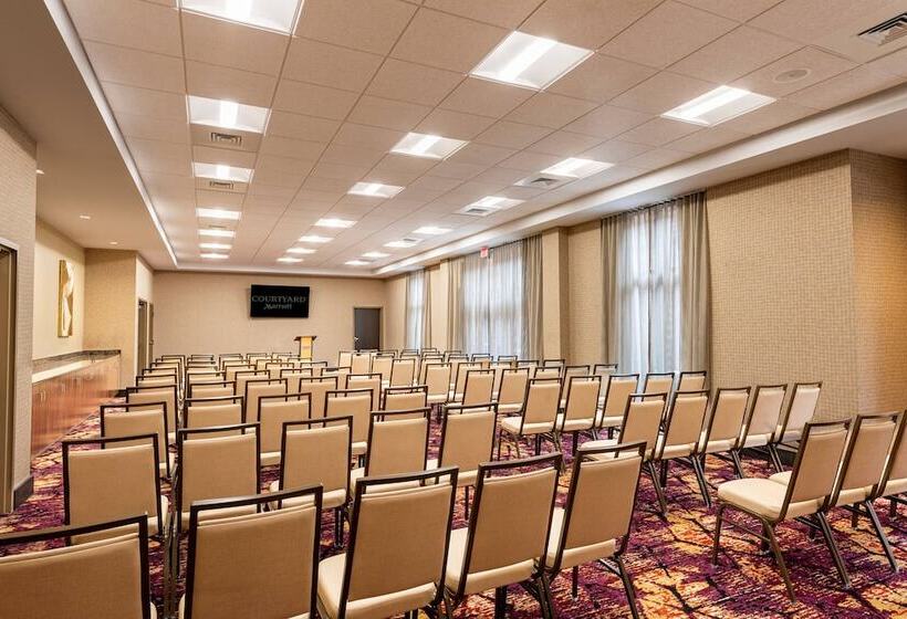 فندق Courtyard Winston Salem Downtown