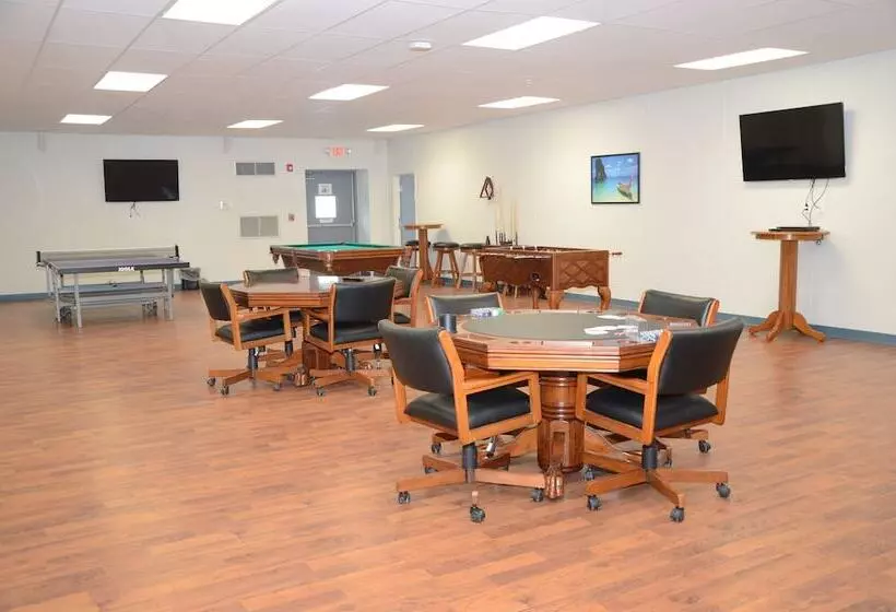 Hotelli Target Hospitality Watford City Lodge