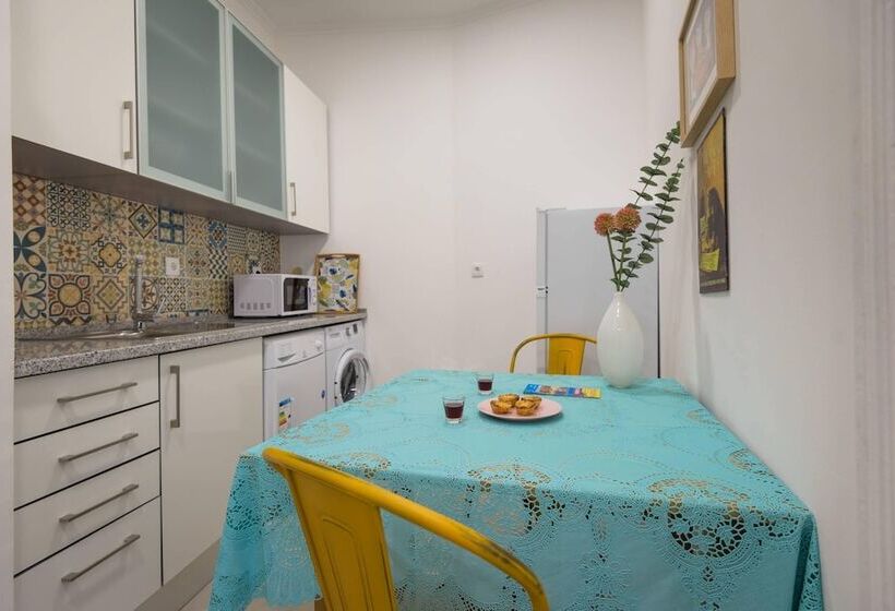 פנסיון Feel At Home Lisboa