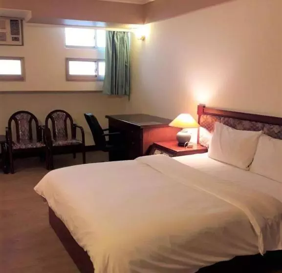 پانسیون Hsinchu World Trade Business Hall