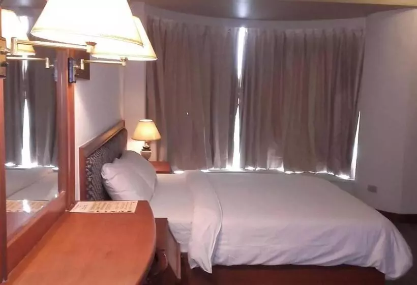 پانسیون Hsinchu World Trade Business Hall