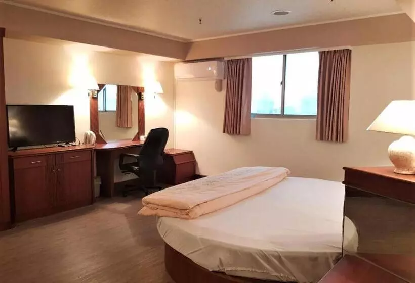 پانسیون Hsinchu World Trade Business Hall