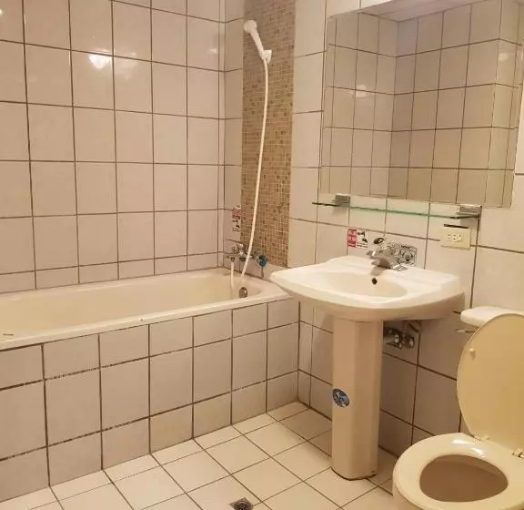 پانسیون Hsinchu World Trade Business Hall