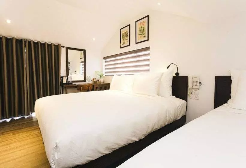 پانسیون Le Petit Villa Hoi An