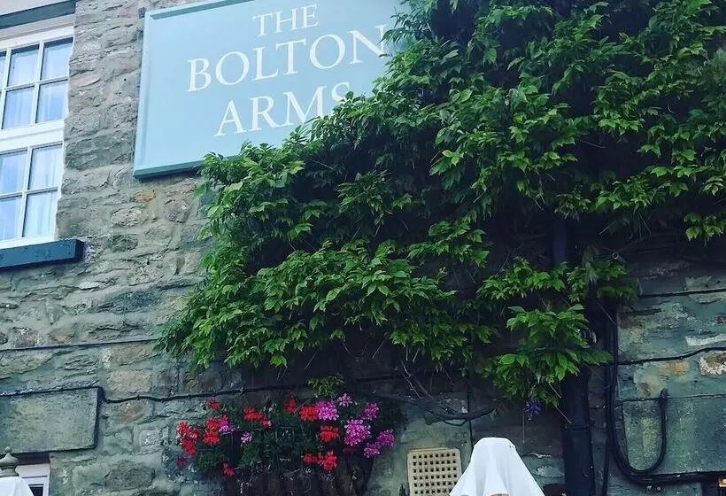 ペンション The Bolton Arms