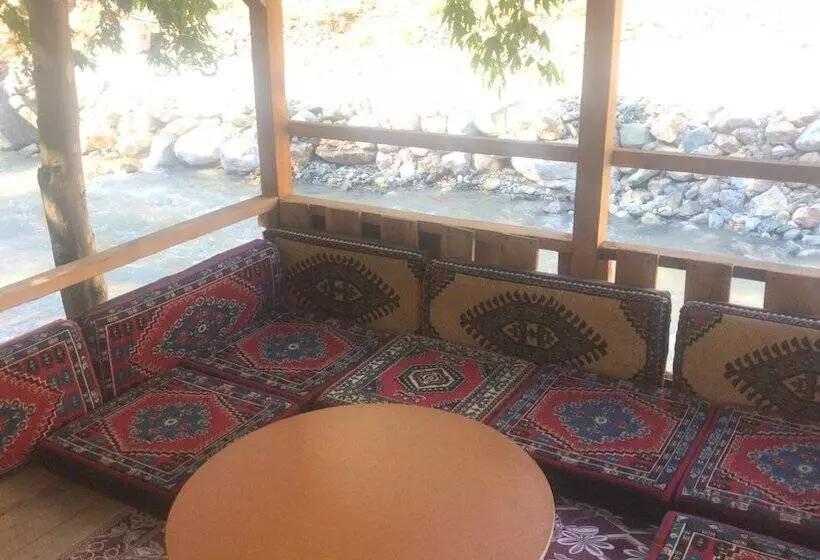 Rengarenk Otel & Restorant