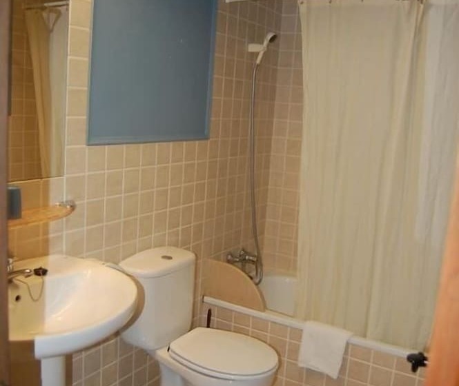 ユースホステル Casa De La Montaña