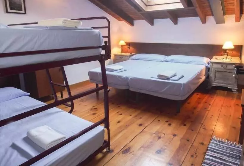 Retkeilymaja Casa De La Montaña