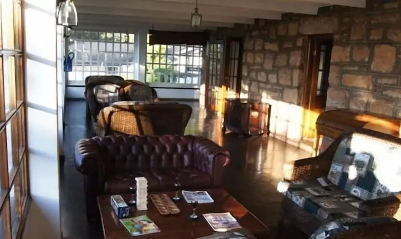 هتل Rhodes Nyanga