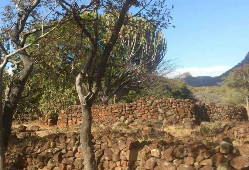 هتل Rhodes Nyanga