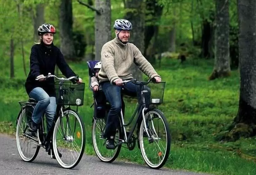 Målerås Vandrarhem B&b