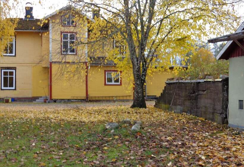 Målerås Vandrarhem B&b