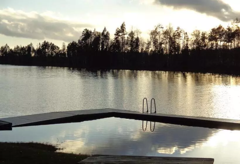 Målerås Vandrarhem B&b