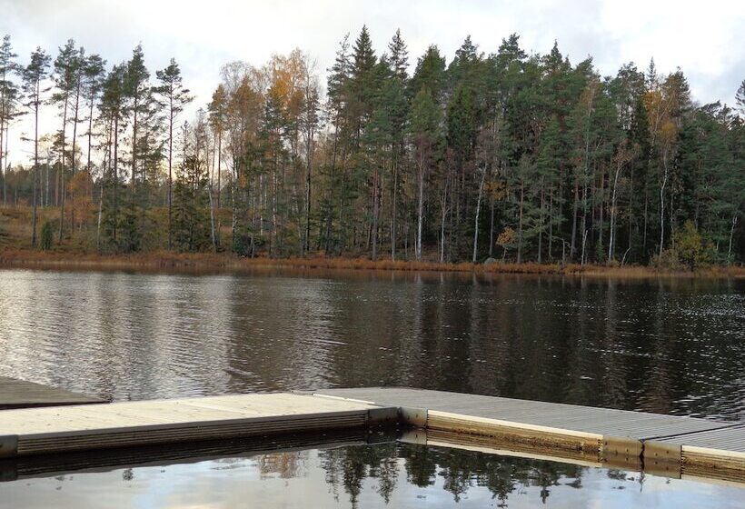 Målerås Vandrarhem B&b