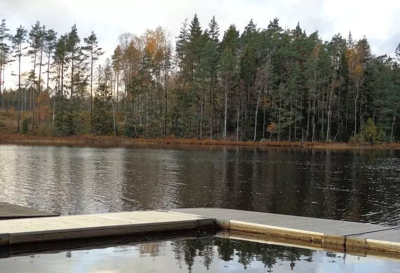 Målerås Vandrarhem B&b