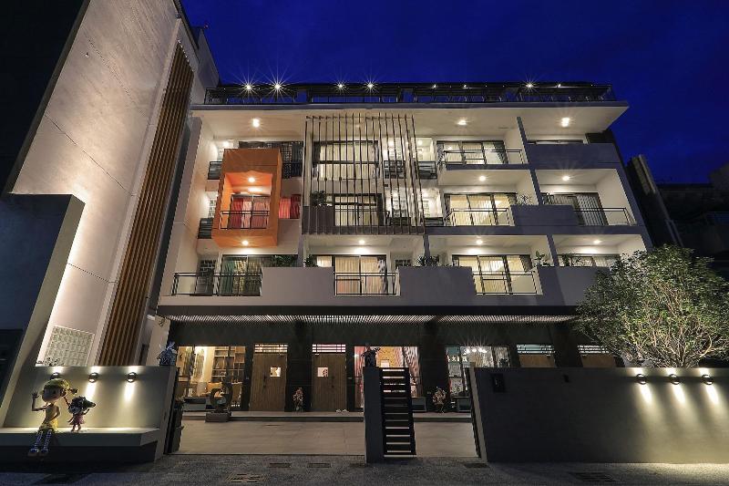 پانسیون Peach Blossom