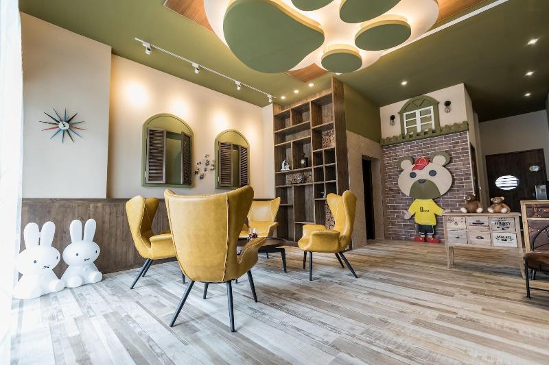 پانسیون Peach Blossom