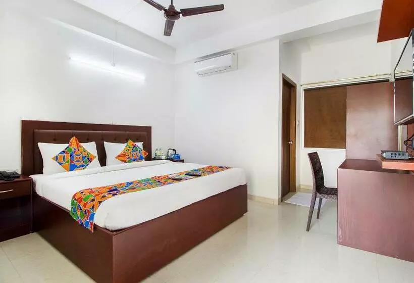 Fabhotel Limestone Suites   Near Yashoda Hospitals, Somajiguda